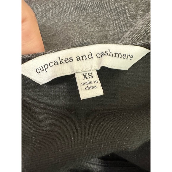 Cupcakes and Cashmere gray sleeveless open back sheath dress size XS - Picture 3 of 11